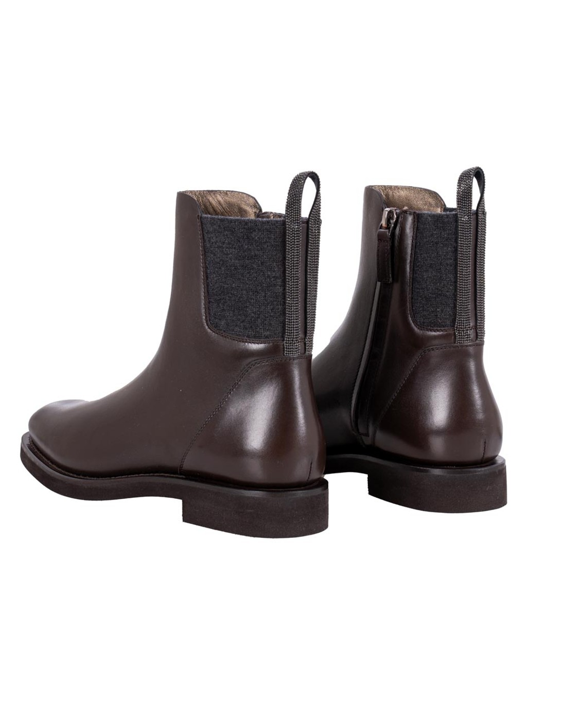 shop BRUNELLO CUCINELLI  Stivaletto: Brunello Cucinelli Chelsea Boot in vitello mat con Shiny Detail.
Chiusura con zip laterale sul lato interno.
Fasce elastiche laterali.
Fodera in pelle.
Suola in micro leggero.
Battistrada in micro leggero.
Decorazione in monile Nickel-free.
L'alzata misura 3 cm.
Composizione: 100% Pelle.
Fabbricato in Italia.. MZOLG3033-C8279 number 5321156